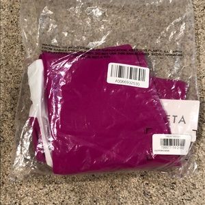 Athleta Salutation Stash Pocket Tight In Powertiva